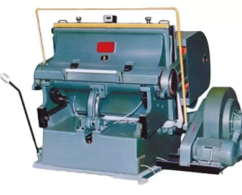 Услуги по вырубке/высечке и биговке