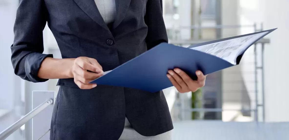 Печать фирменных папок с логотипом